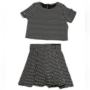 Aura Kids Black and White Checkered Skirt Set